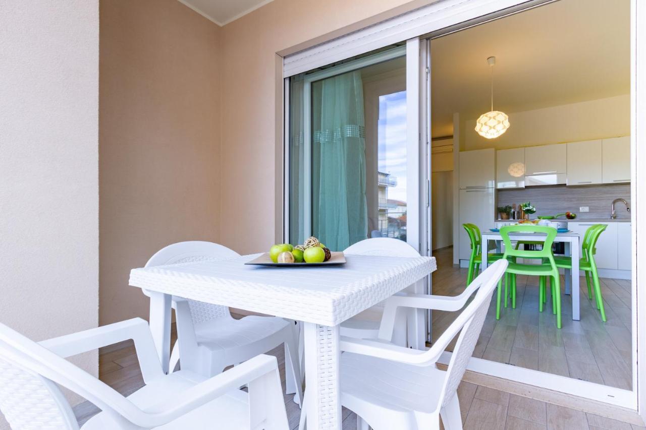 Giada 1P - Palazzina Laura Myho Casa Apartment Tortoreto ภายนอก รูปภาพ
